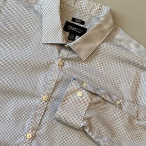 Kenneth Cole Men's White and Gray Patterned No Iron Slim Fit Shirt